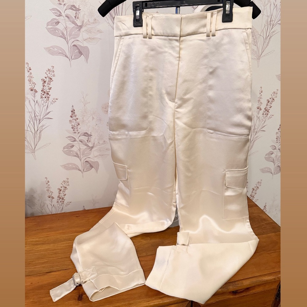 Express ivory Satin Women's Dress Pants Size 6R